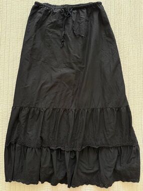 GAP Black Tiered Maxi Skirt with Drawstring Waist